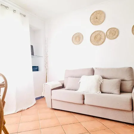Daire Cozy Loft In La Carihuela Torremolinos